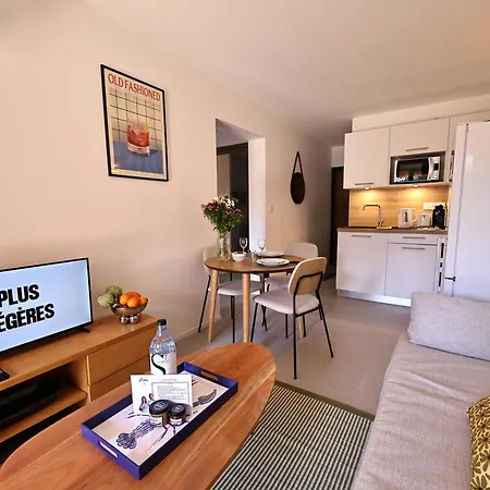 Apartment T2 Elegant Avec Piscine Chauffee & Privee