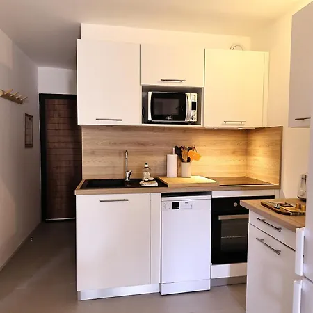 T2 élégant Avec Piscine Chauffée&plage Privée
