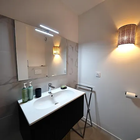 T2 Elegant Avec Piscine Chauffee & Privee Apartment Pianottoli-Caldarello (Corsica)