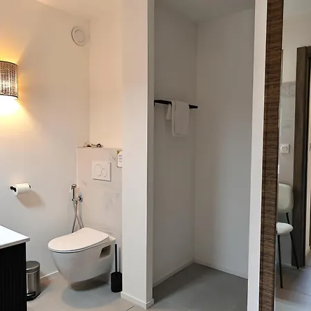 T2 Elegant Avec Piscine Chauffee & Privee Apartment *