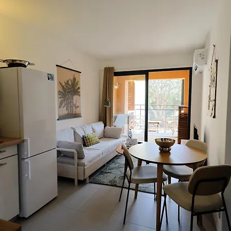 Apartment T2 Elegant Avec Piscine Chauffee & Privee Pianottoli-Caldarello (Corsica)