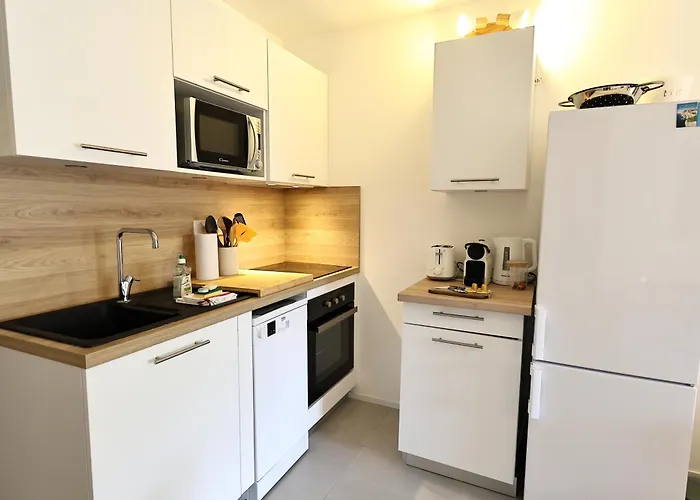 T2 élégant Avec Piscine Chauffée&plage Privée Appartement Pianottoli-Caldarello (Corsica)